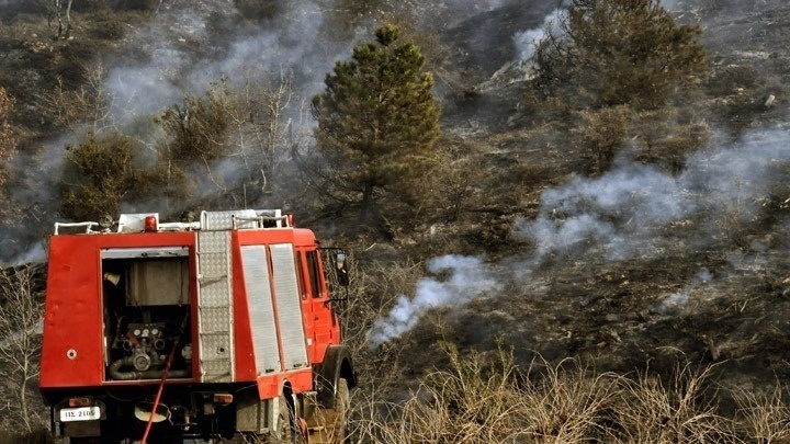«Ατύχημα» για πυροσβέστες σε επιχείρηση κατάσβεσης- «ΤΙ ΣΥΝΕΒΗ»