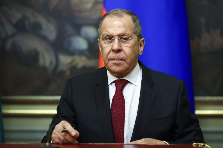 «Ζωντανή» κόντρα Λαβρόφ με παρουσιάστρια του NBC – Να είστε έντιμη δημοσιογράφος