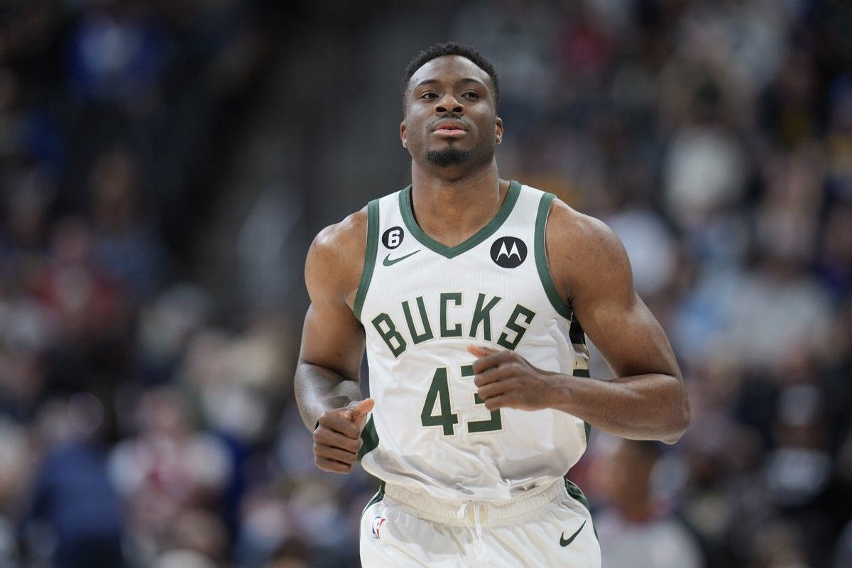 NBA: Δείτε εδώ το νέο συμβόλαιο του Θανάση Αντετοκούνμπο στους Μπακς – Τι σημαίνει για τον Γιάννη;