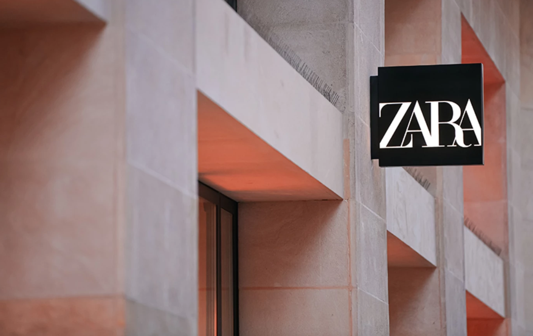 Κατακραυγή για τη Zara – Αποσύρθηκαν διαφημίσεις με μοντέλα