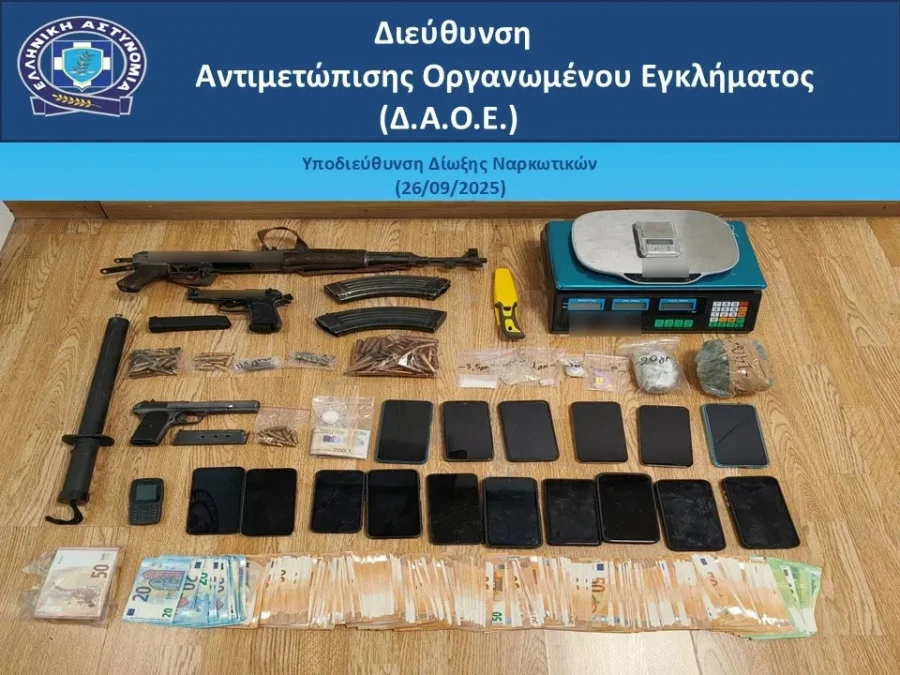 Εξαρθρώθηκε «τεράστιο κύκλωμα» παραγωγής και διακίνησης κάνναβης – Δείτε τι βρήκε η ΕΛ.ΑΣ.
