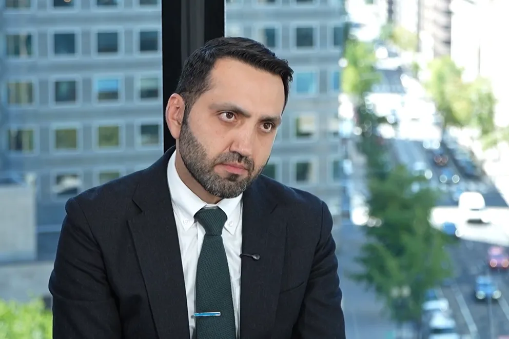 Οι κυρώσεις και η διαφθορά αποδεκάτισαν τα έσοδα από το πετρέλαιο του Ιράν, λέει πρώην αξιωματούχος του Υπουργείου Οικονομικών