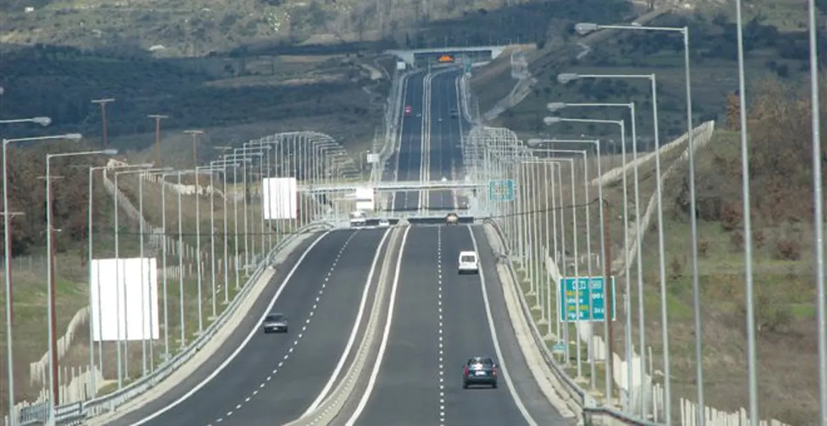 Κυκλοφοριακές ρυθμίσεις στην εθνική οδό Αθηνών – Θεσσαλονίκης στην Πιερία – Πότε και για «πόσο» θα «εφαρμοστούν»