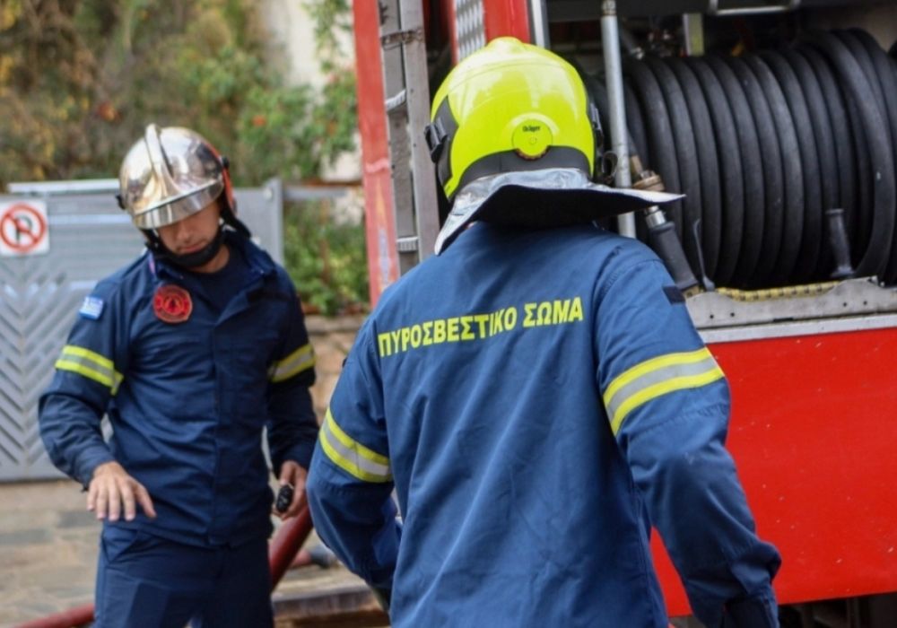 Σοκ στα Φάρσαλα: Κατάστημα κλείδωσε πελάτισσα και εξαφανίστηκε ο ιδιοκτήτης – Απεγκλωβίστηκε από την Πυροσβεστική!