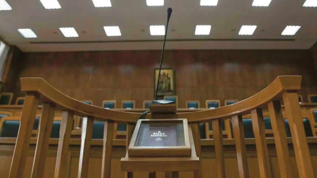Θεσσαλονίκη: 10 μήνες φυλάκιση σε εκπαιδευτικό που παραβίασε τα μέτρα Covid – πήγε στο σχολείο χωρίς self test