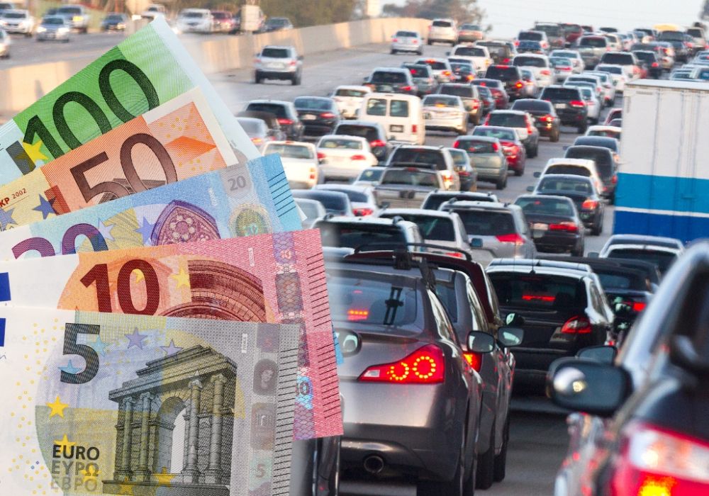 Νέος ΚΟΚ σε ισχύ: Τσουχτερά πρόστιμα από σήμερα στους οδηγούς