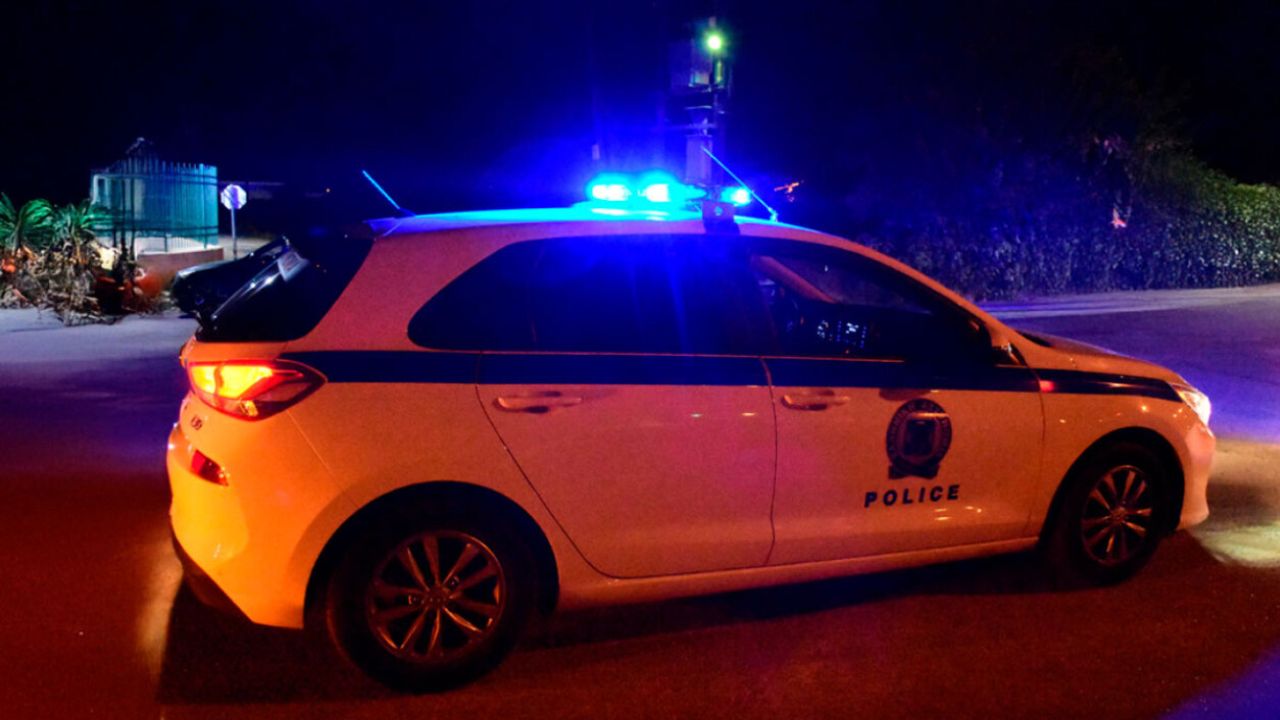 Αιματηρή συμπλοκή στη Μεταμόρφωση: 20 άτομα συγκρούστηκαν με μαχαίρια – Κρητικός τραυματίας στην προσπάθεια να τους χωρίσει
