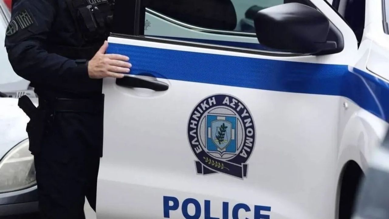 Αιγάλεω: 47χρονος αλλοδαπός συνελήφθη για παράνομη πώληση λαθραίων τσιγάρων
