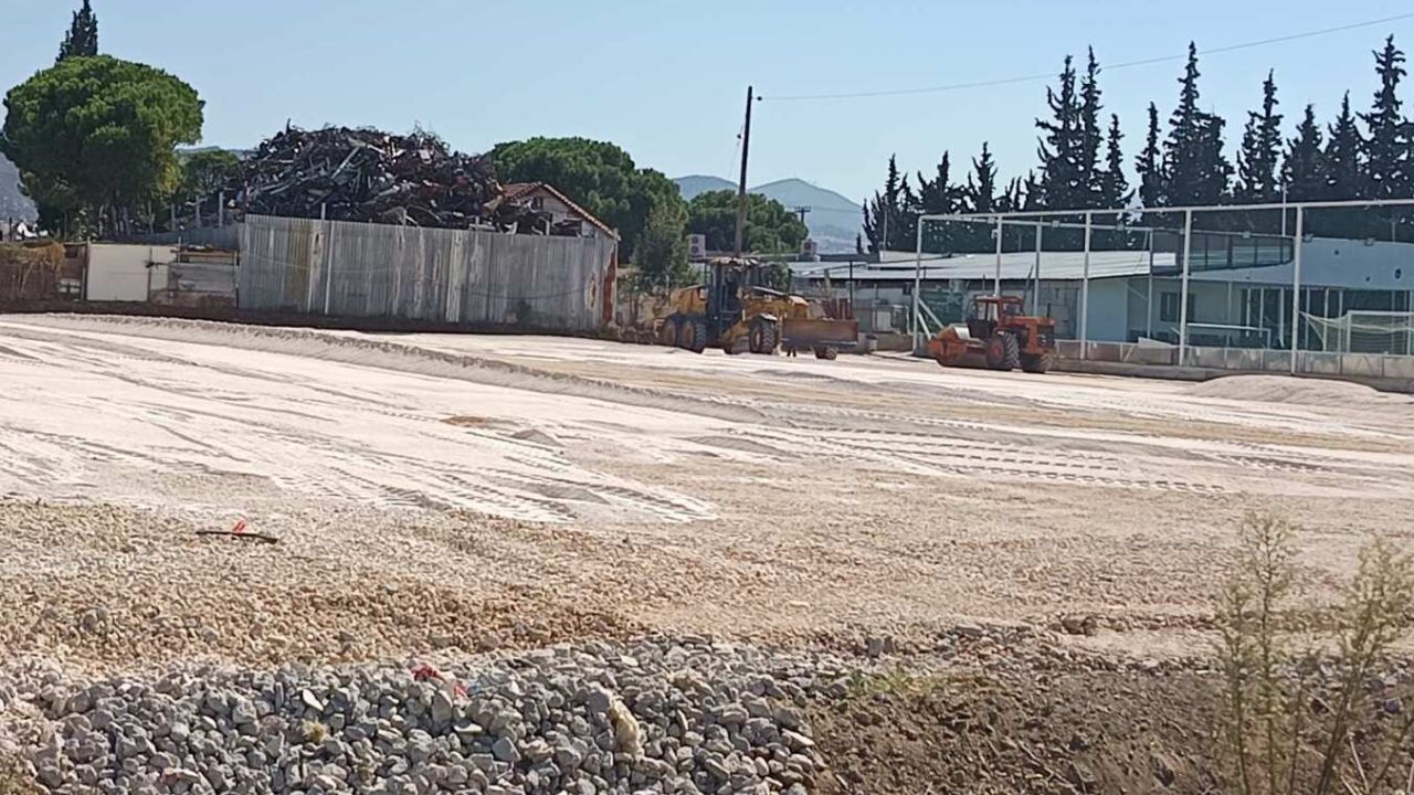 Σοκ στη Θεσσαλονίκη: 38χρονος μπάζωσε ρέμα για να φτιάξει ποδοσφαιρικό γήπεδο – Συνελήφθη