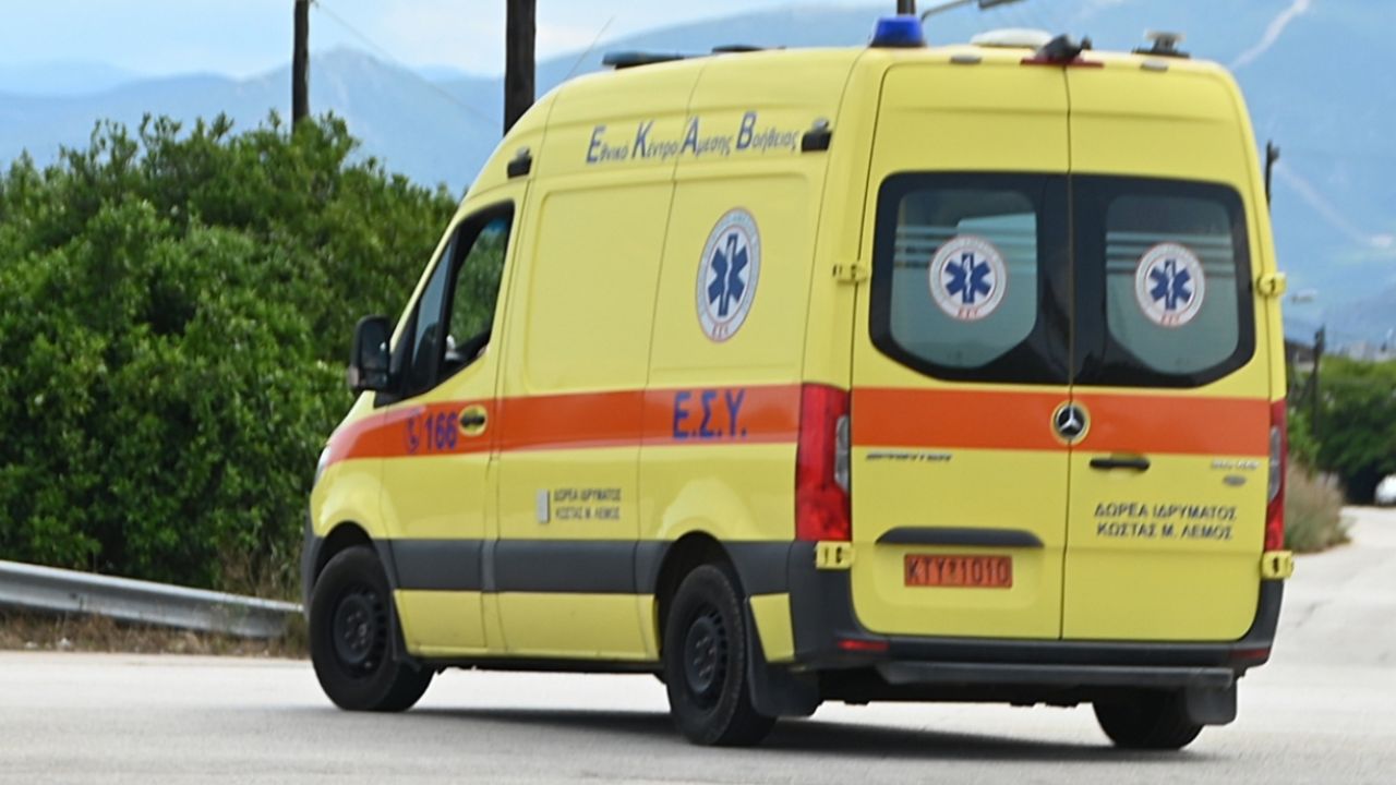 Σοβαρό τροχαίο στον Λαγκαδά: Μετωπική σύγκρουση δύο ΙΧ – Τέσσερις τραυματίες
