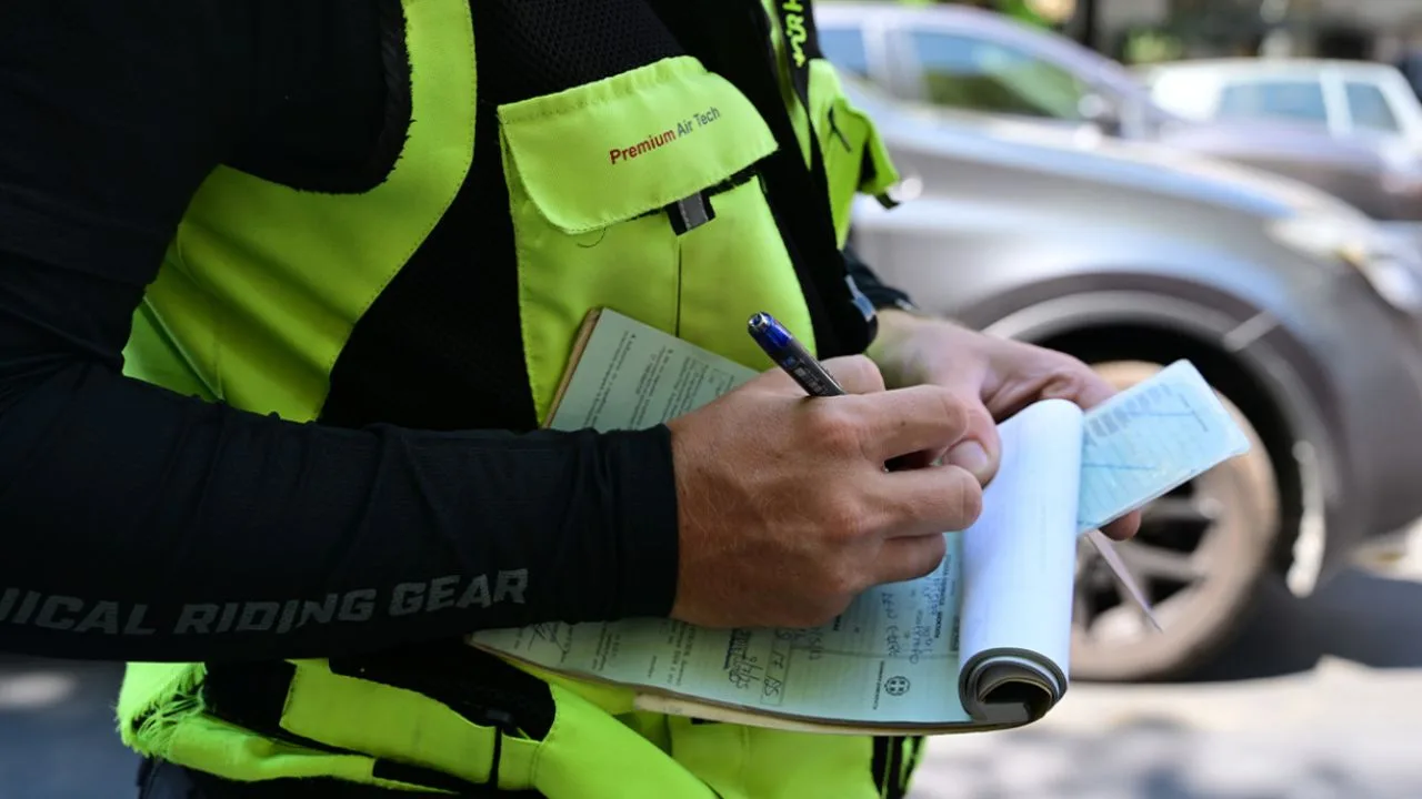 Συνελήφθη 42χρονος στην Εθνική Οδό για υπερβολική ταχύτητα – Καταγράφηκε να οδηγεί με 208 χλμ/ώρα