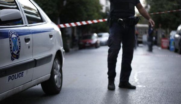 ΣΟΚ – Μαχαίρωσε 25χρονη μέσα σε σπίτι για να την ληστέψει