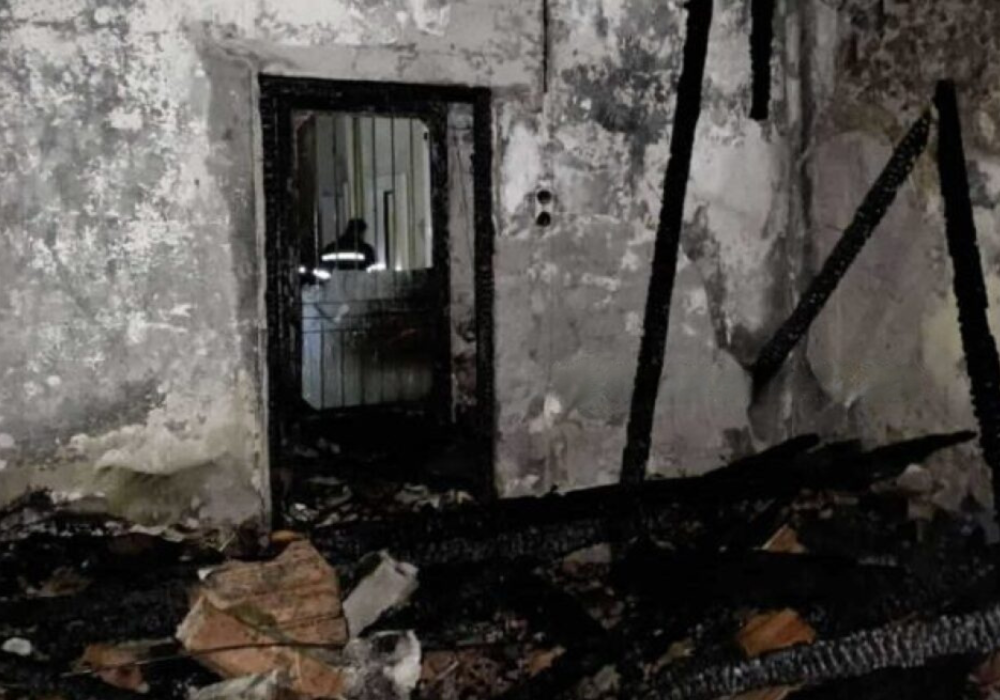 ΤΡΑΓΩΔΙΑ ΣΤΑ ΧΑΝΙΑ: 74ΧΡΟΝΗ ΒΡΕΘΗΚΕ ΝΕΚΡΗ ΜΕΣΑ ΣΤΟ ΣΠΙΤΙ ΤΗΣ ΠΟΥ ΤΥΛΙΧΘΗΚΕ ΣΤΙΣ ΦΛΟΓΕΣ