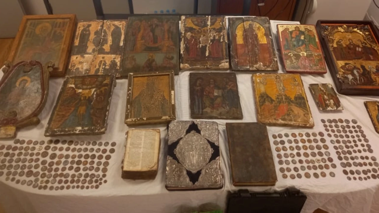 Προφυλακιστέοι ο ηγούμενος της Μονής Μεγάλου Σπηλαίου και άλλοι 5 για αρχαιοκαπηλία