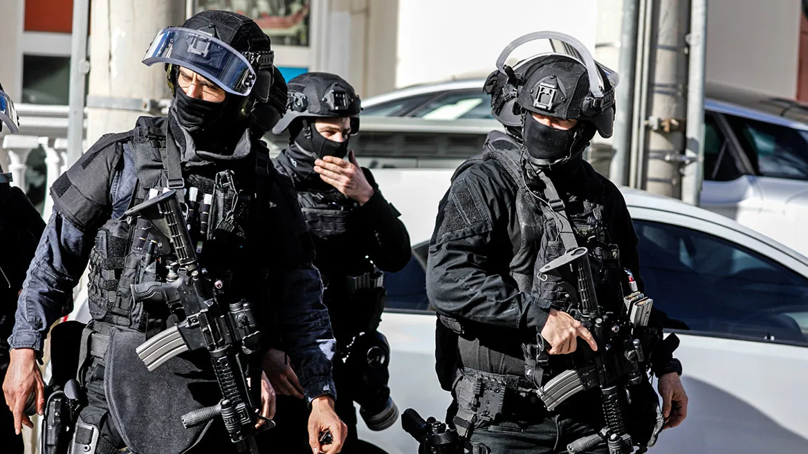 Μυθική λεία – Ρομά ξάφριζαν ηλικιωμένους σε Αθήνα και Θεσσαλονίκη