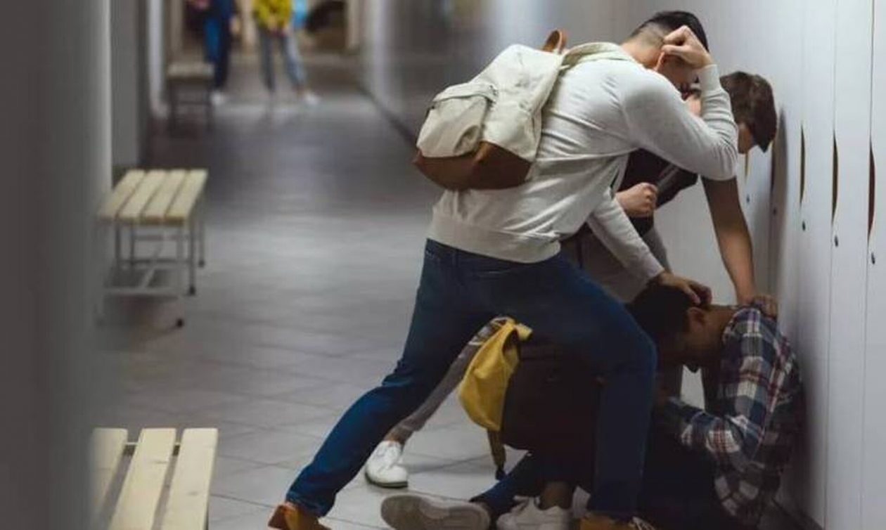 Ανήλικοι «ξυλοκόπησαν» 16χρονο στην Πάτρα – Μεταφέρθηκε με «σοβαρά» τραύματα σε νοσοκομείο της Αθήνας