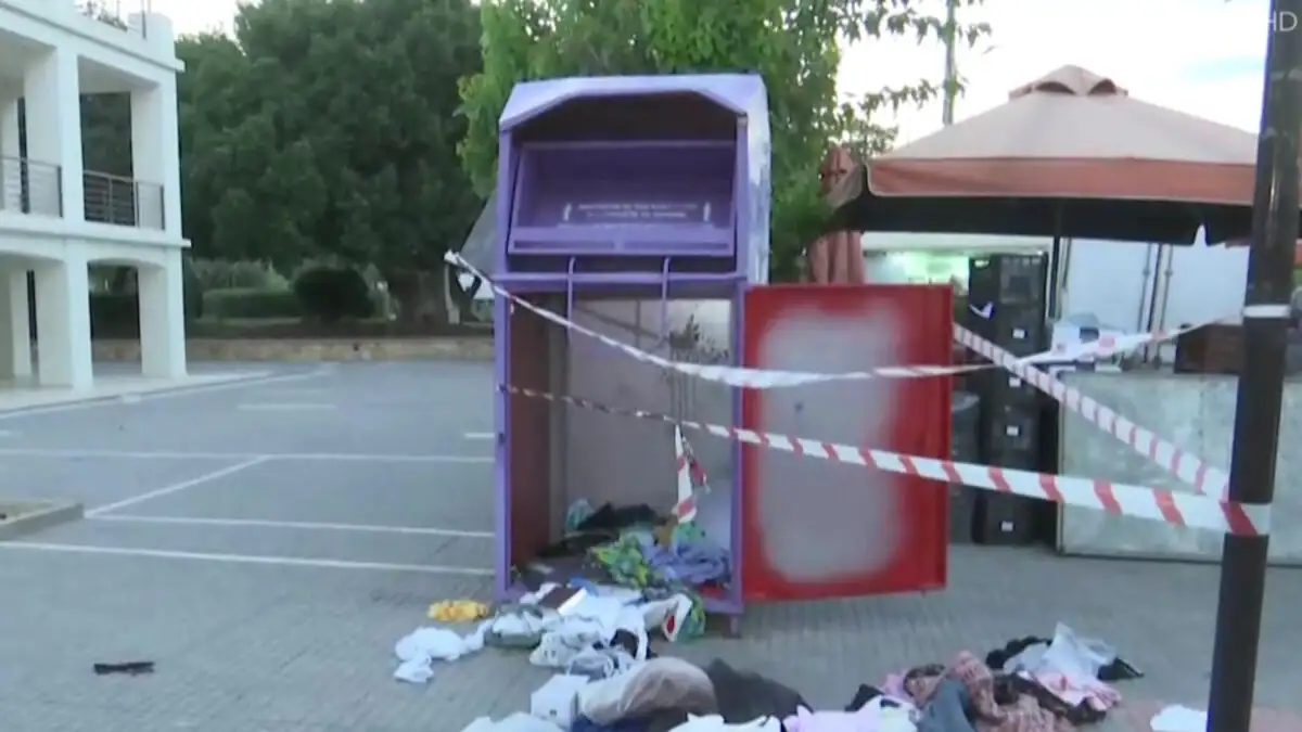 «ΣΟΚ» στη Γλυφάδα: Άνδρας βρέθηκε νεκρός μέσα σε κάδο ανακύκλωσης!