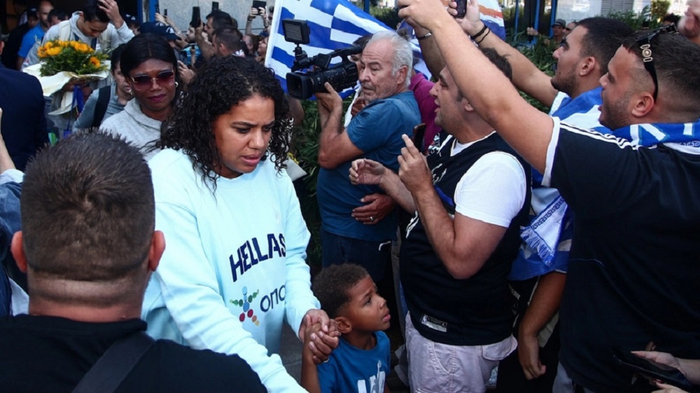 «ΣΟΚ»: Τούρκος «απείλησε» την σύζυγο του Γιάννη Αντετοκούνμπο