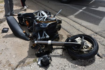 Τραγωδία στο Λουτράκι – Νεκρός 54χρονος σε σφοδρή σύγκρουση μηχανής με ΙΧ