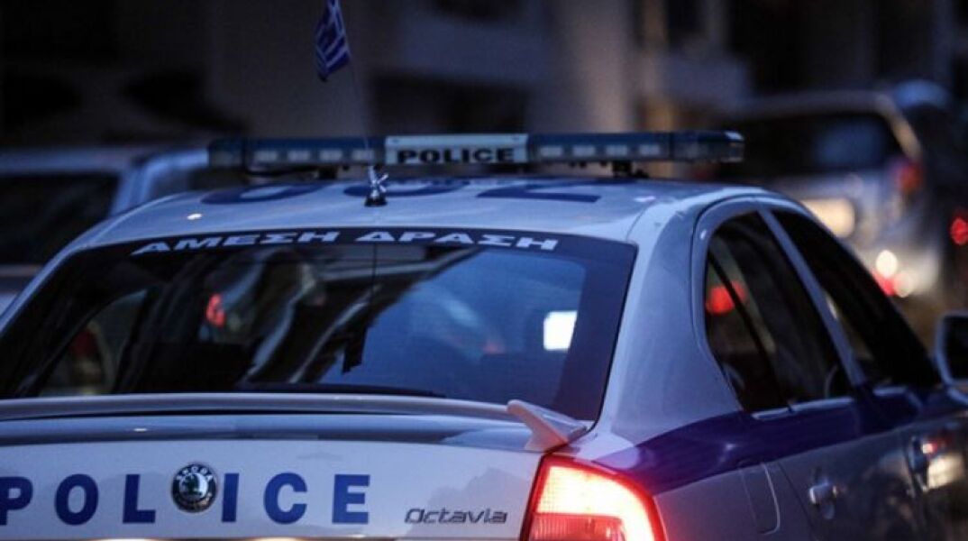 ΑΠΑΝΘΡΩΠΗ ΕΙΚΟΝΑ ΣΤΗ ΘΕΣΣΑΛΟΝΙΚΗ: ΔΥΟ ΑΝΗΛΙΚΑ ΑΔΕΛΦΑΚΙΑ ΒΡΕΘΗΚΑΝ ΣΕ ΑΘΛΙΑ ΚΑΤΑΣΤΑΣΗ ΣΕ ΝΕΟΚΤΙΣΤΟ!