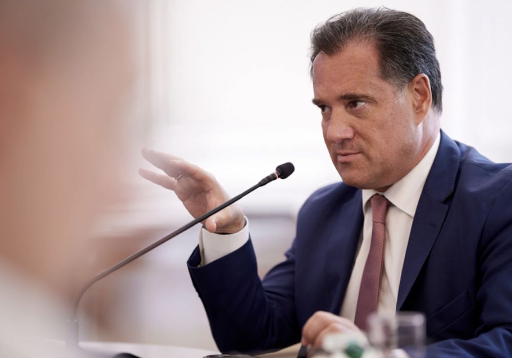 Λάθος Μετάγγιση και παράνοια Άδωνι