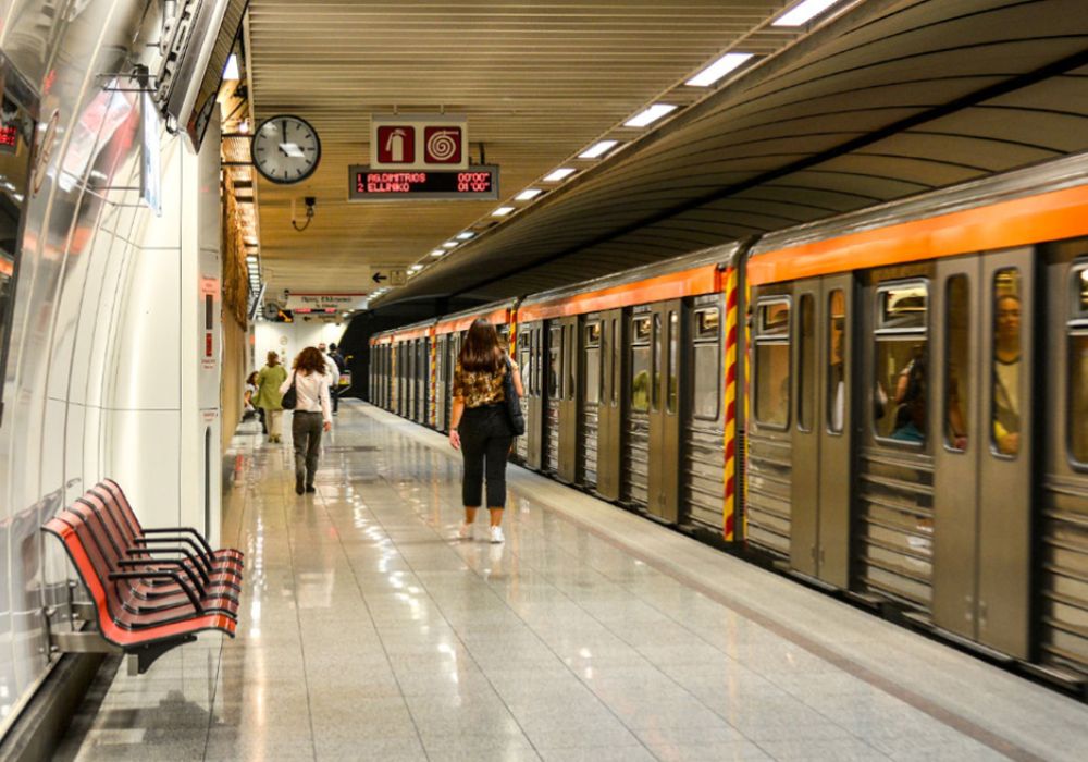 Σύνταγμα: Κλείνει ο σταθμός του Μετρό στις 16:00 – Τι πρέπει να ξέρουν οι επιβάτες