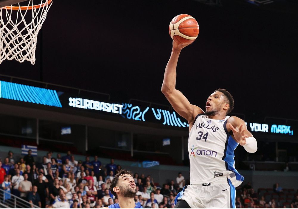 Στα ημιτελικά του Eurobasket 2025 η Ελλάδα: Ανελέητη μάχη με τη Λιθουανία για την πρόκριση