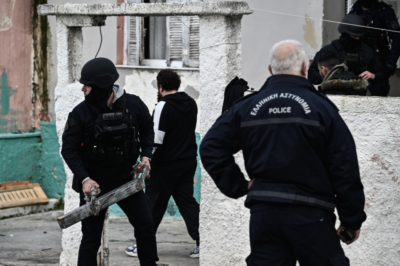 Το μεγάλο «ρουσφέτι» του Χρυσοχοΐδη, δεν ντρέπεται κανείς πια σε αυτή την κυβέρνηση;