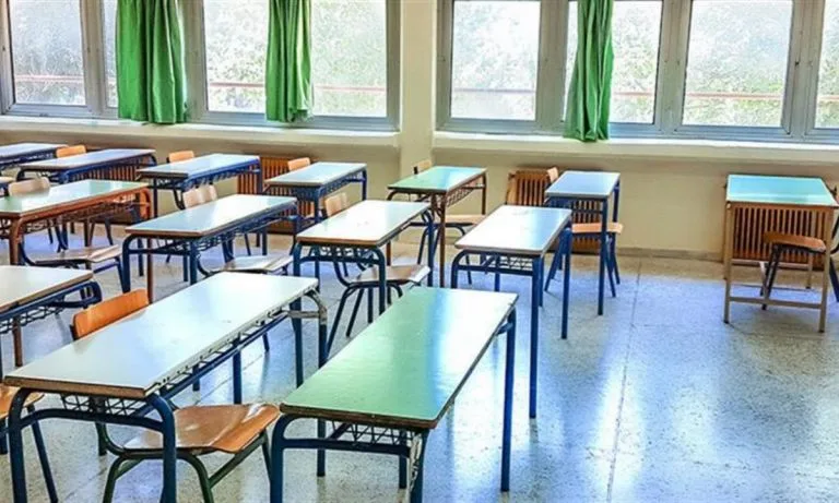 Χαλκιδική: Δημοτικό σχολείο ή υγειονομική βόμβα; – Καταγγελίες για σχολείο με λύματα, ποντίκια και απόκρυψη της αλήθειας!