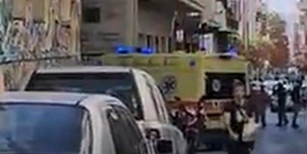 Άγριο περιστατικό με μαχαίρωμα στο κέντρο της Αθήνας!