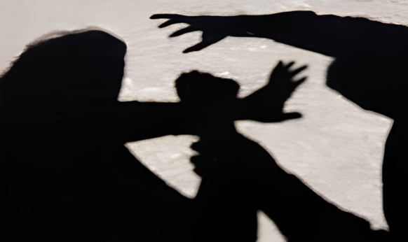 ΣΟΚ στον Βόλο: Χτύπησε την γυνάικα του επειδή τον ξύπνησε