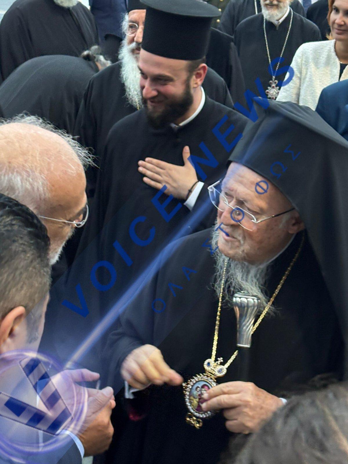 ΔΕΙΤΕ ΕΔΩ: ΑΠΟΚΛΕΙΣΤΙΚΑ ΠΛΑΝΑ ΑΠΟ ΤΗΝ ΑΦΙΞΗ ΤΟΥ ΠΑΤΡΙΑΡΧΗ ΣΤΗ ΘΕΣΣΑΛΟΝΙΚΗ! [BINTEO]