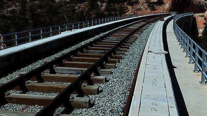 «Βανδάλισαν» σιδηροδρομική διάβαση στο Σουφλί – Κινδύνευσε 60χρονος με προβλήματα όρασης