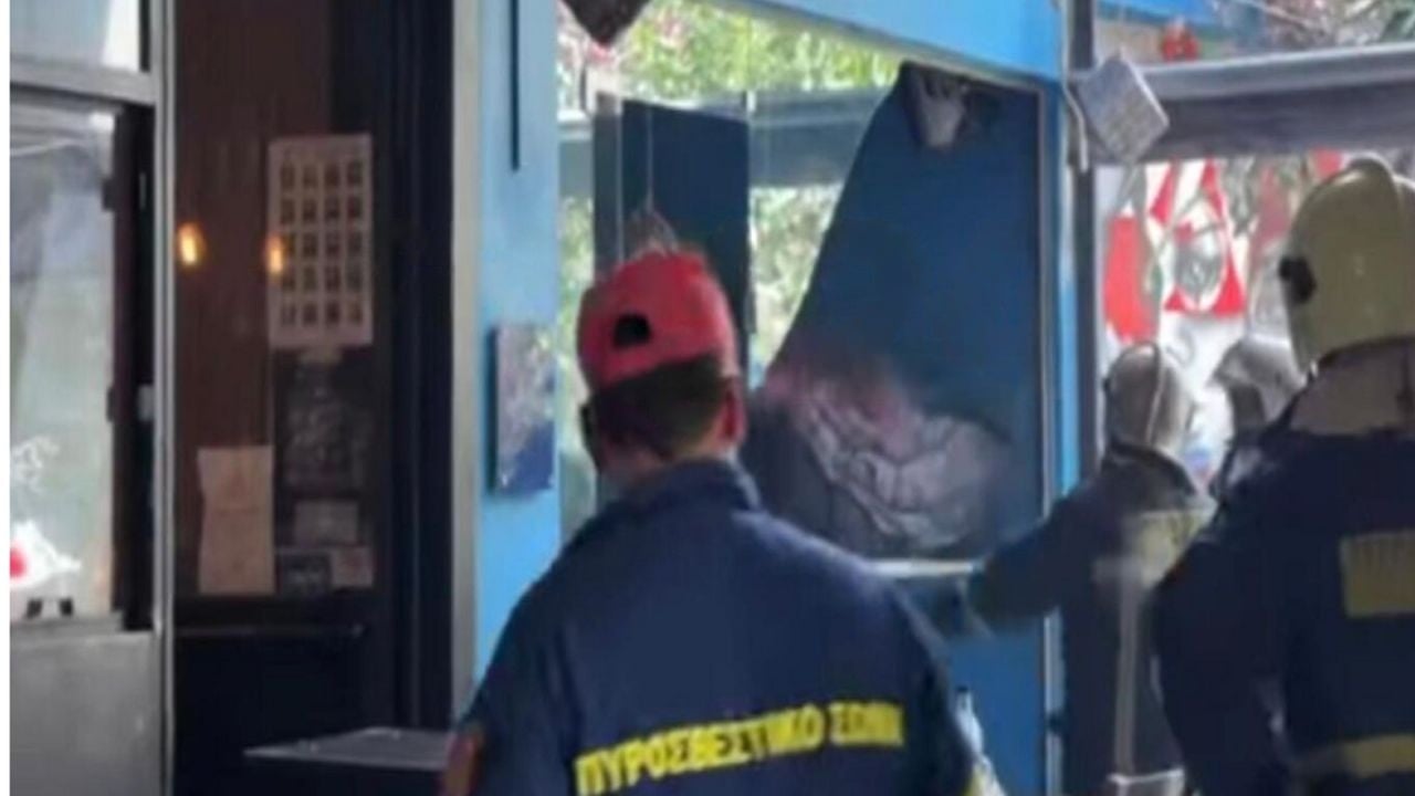 ΦΩΤΙΑ ΚΑΙ ΤΡΑΥΜΑΤΙΣΜΟΣ ΣΤΟ ΗΡΑΚΛΕΙΟ: Έκρηξη φιάλης υγραερίου σε καφενείο
