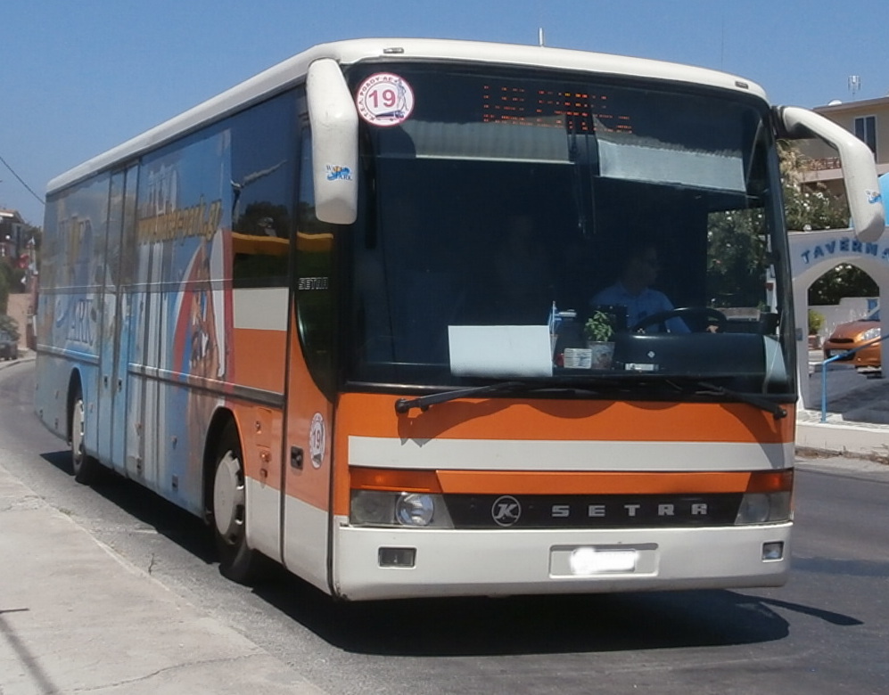 Οδηγός ΚΤΕΛ εγκατέλειψε μαθητές σε χωράφια – Συνελήφθη μετά από μήνυση γονέων