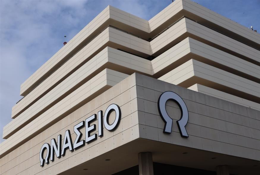 ΔΕΝ ΑΦΗΣΕ ΤΙΠΟΤΑ ΟΡΘΙΟ ΑΔΩΝΙΣ…ΕΚΛΕΙΣΕ ΚΑΙ ΤΑ ΔΥΟ ΕΡΓΑΣΤΗΡΙΑ ΙΣΤΟΣΥΜΒΑΤΟΤΗΤΑΣ ΤΟΥ ΕΣΥ! ΣΤΟΝ ΙΔΙΩΤΙΚΟ ΤΟΜΕΑ ΠΛΕΟΝ ΟΙ ΜΕΤΑΜΟΣΧΕΥΣΕΙΣ!!!