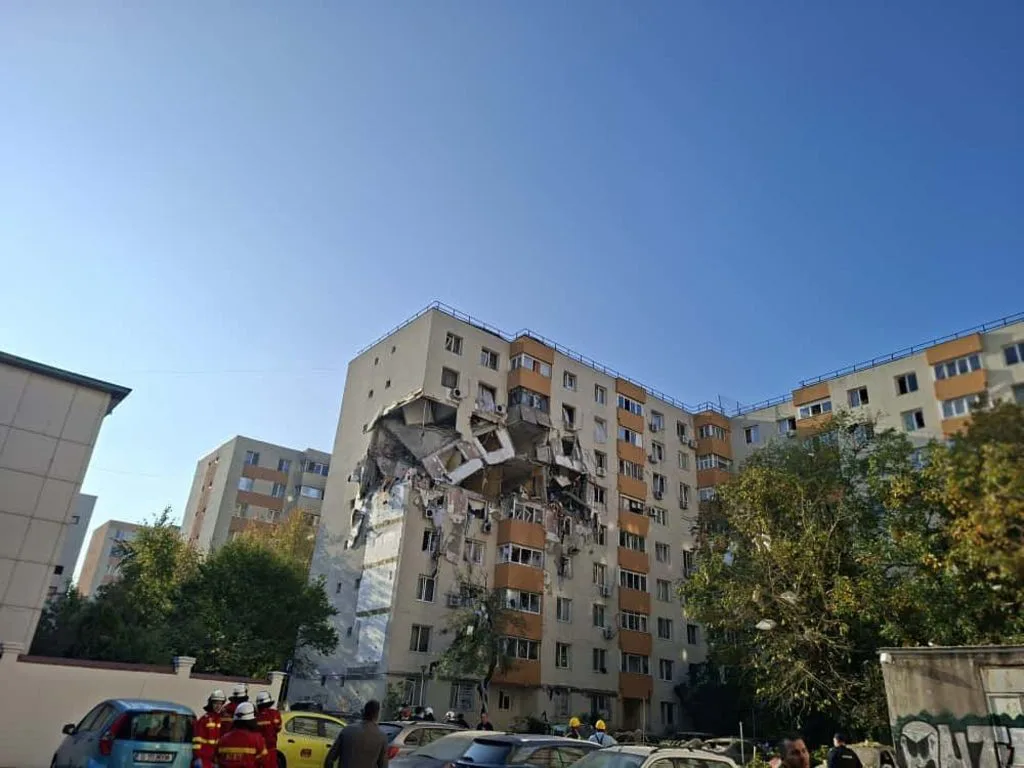 Τουλάχιστον δυο νεκροί από έκρηξη σε πολυκατοικία – Κατέρρευσαν δυο όροφοι