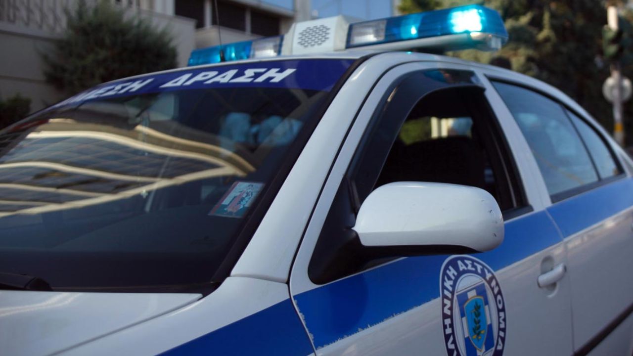 Σαλαμίνα: Σπείρα καταστημάτων «πιάστηκε στα πράσα» – Συλλήψεις για κλοπές