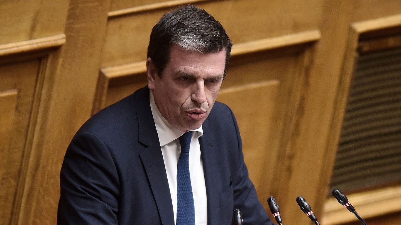 Ο … απελπισμένος Καιρίδης και η γκλίτσα του Τσοπάνη