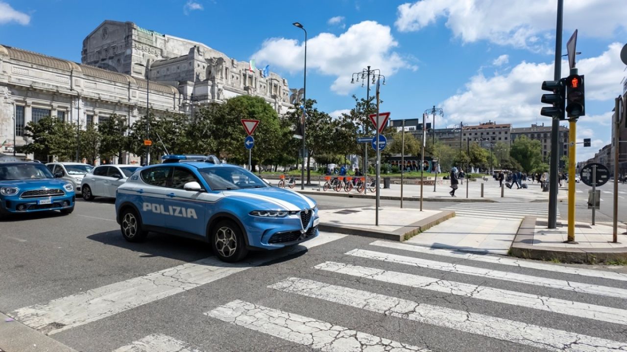 Σοκ στο Μιλάνο: 55χρονη τραυματίστηκε σοβαρά σε επίθεση με μαχαίρι