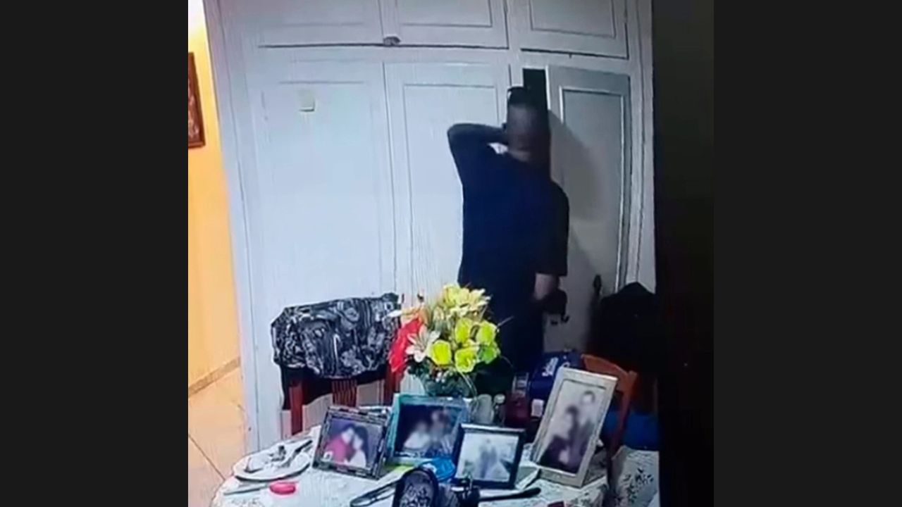 Συμμορία-φάντασμα: Αδειάζαν τα σπίτια ηλικιωμένων – Η δράση τους σε βίντεο