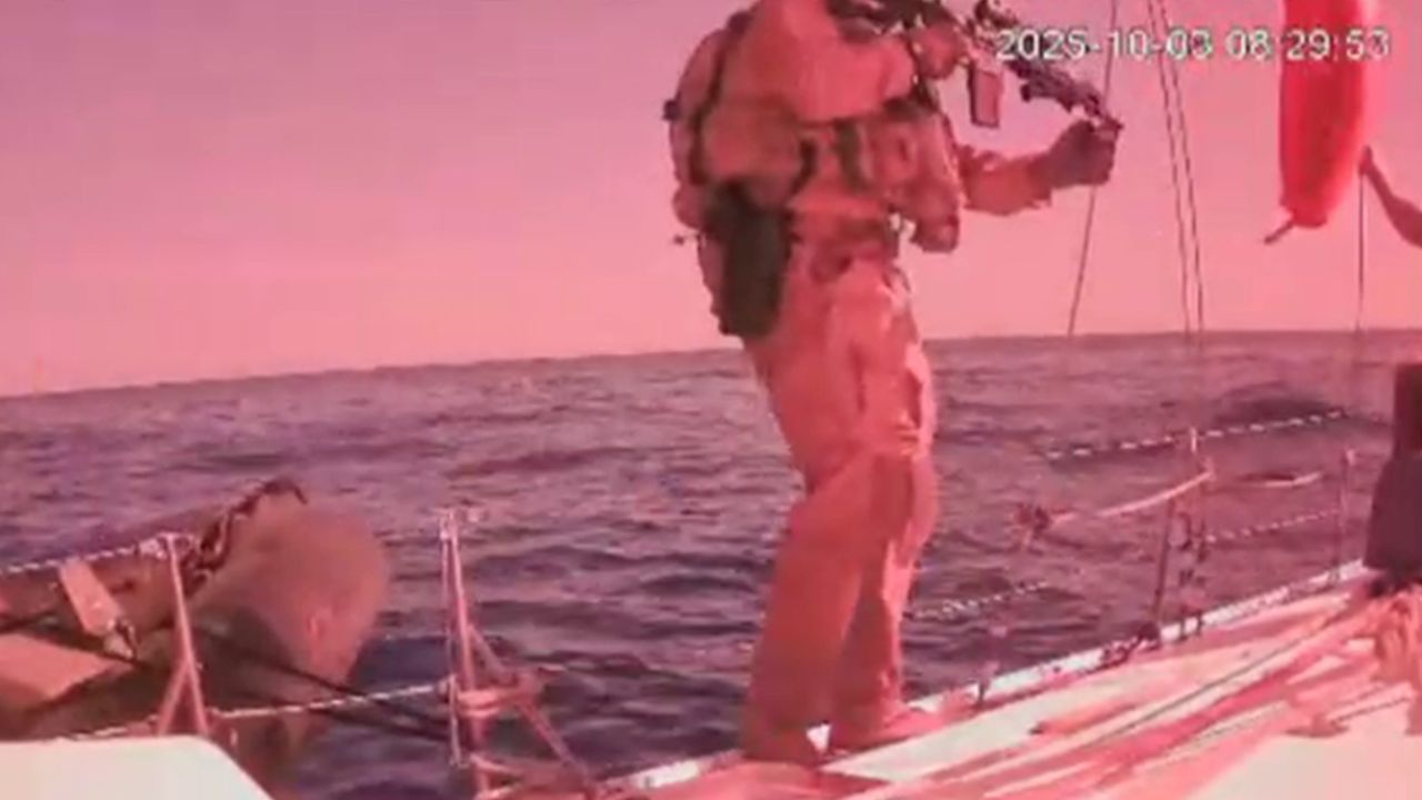 Ο ισραηλινός στρατός σταμάτησε το τελευταίο πλοίο για τη Γάζα – Σκληρό ρεσάλτο στο Marinette