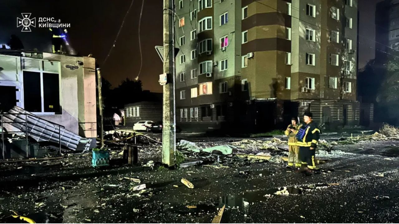 Ζελένσκι ζητά αντιαεροπορικά συστήματα μετά τη νέα ρωσική επίθεση στην Ουκρανία