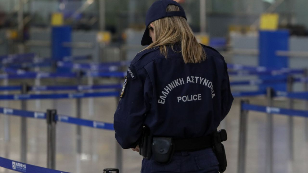 Σκάνδαλο ναρκωτικών στο «Ελ. Βενιζέλος»: 4 συλλήψεις για εισαγωγή και διακίνηση