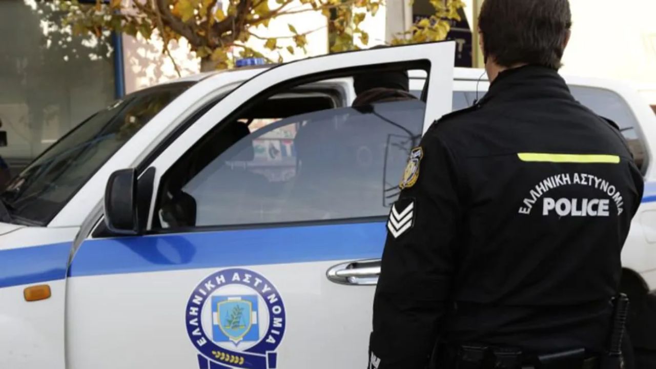Κλοπή με… τηλέφωνο στο Χαλάνδρι: «Μαϊμού» αστυνομικοί άρπαξαν κοσμήματα 510.000€ και 10.000€ σε μετρητά