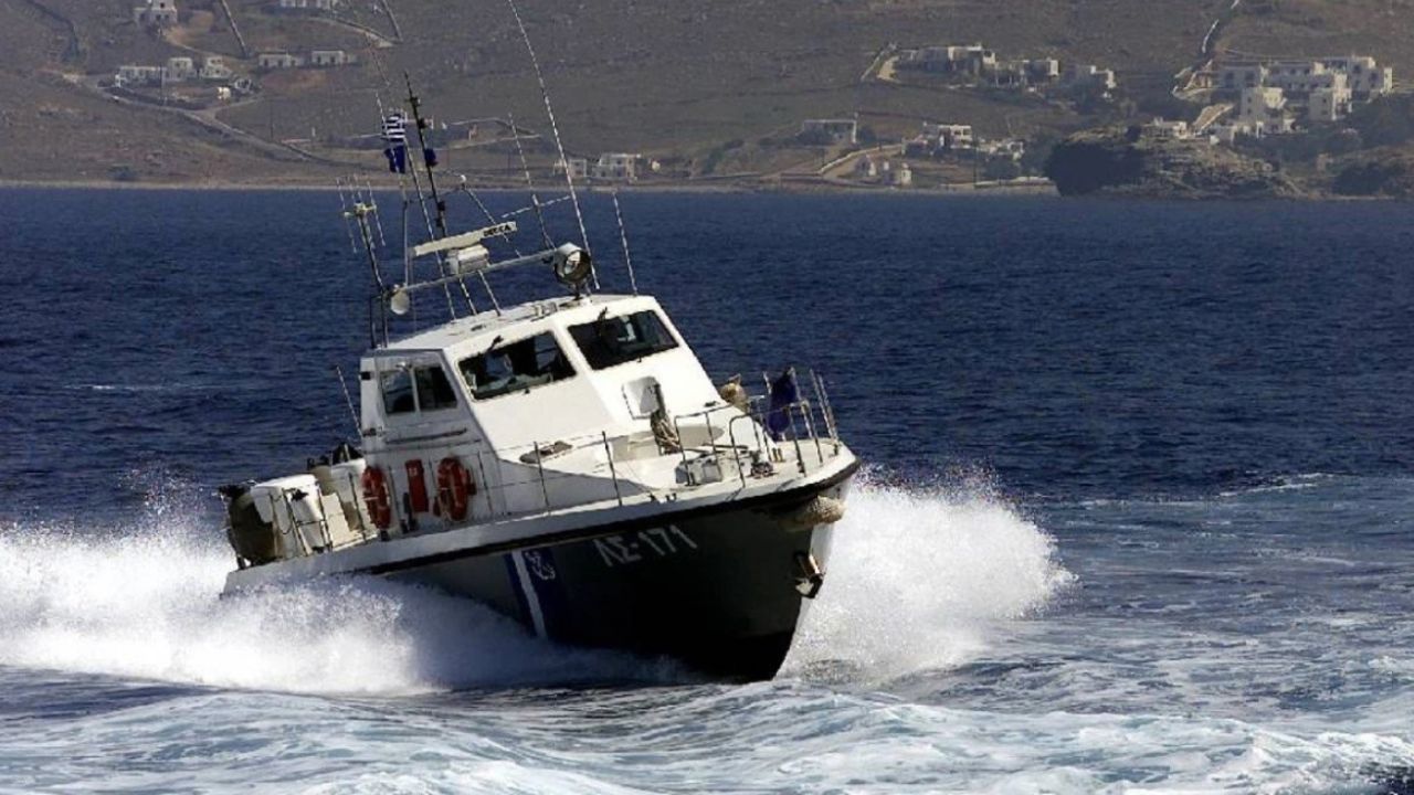 Καταιγίδα παράνομων μεταναστών στην Κρήτη: 100+ αφίξεις μέσα σε λίγες ώρες