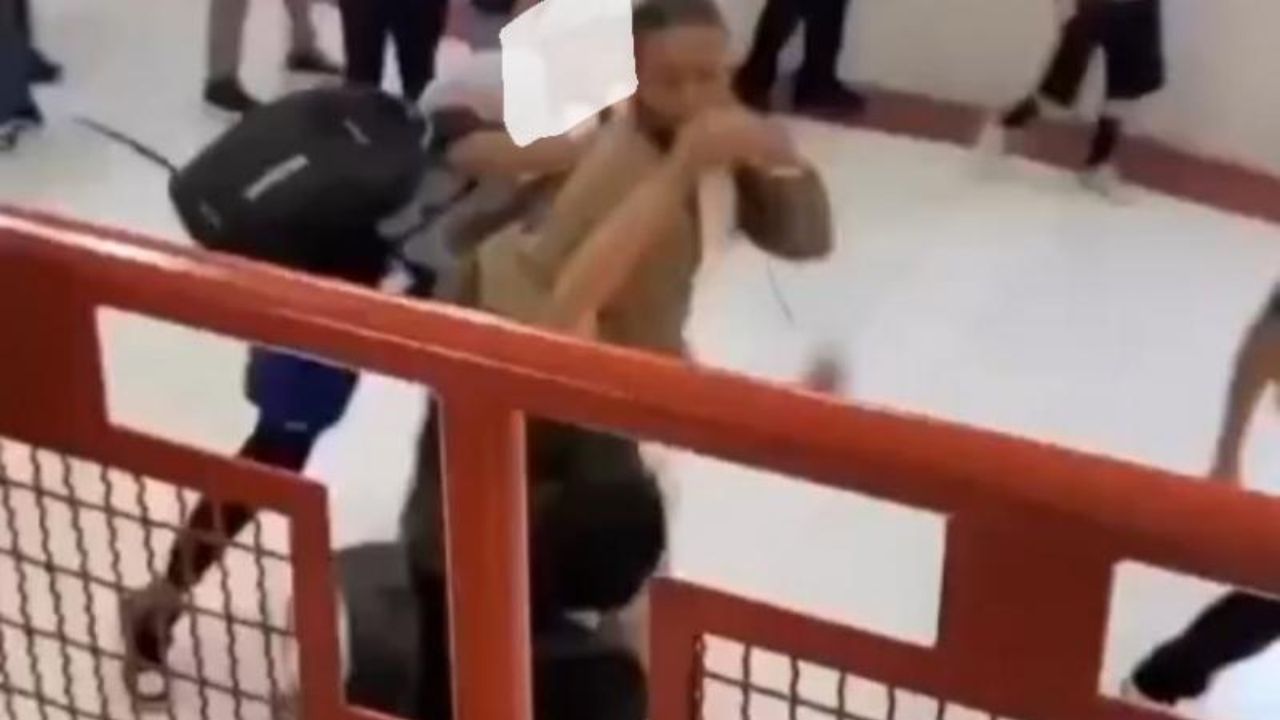 Σοκ σε Αιγάλεω και Μοσχάτο: Άγριοι ξυλοδαρμοί μαθητών – Μαθήτρια σακατεύτηκε στο ξύλο!