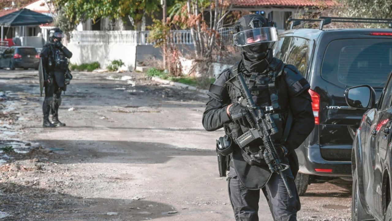 Μπαράζ ελέγχων στους καταυλισμούς Ρομά: 300 αστυνομικοί μπαίνουν στα «hot spot» της παρανομίας!