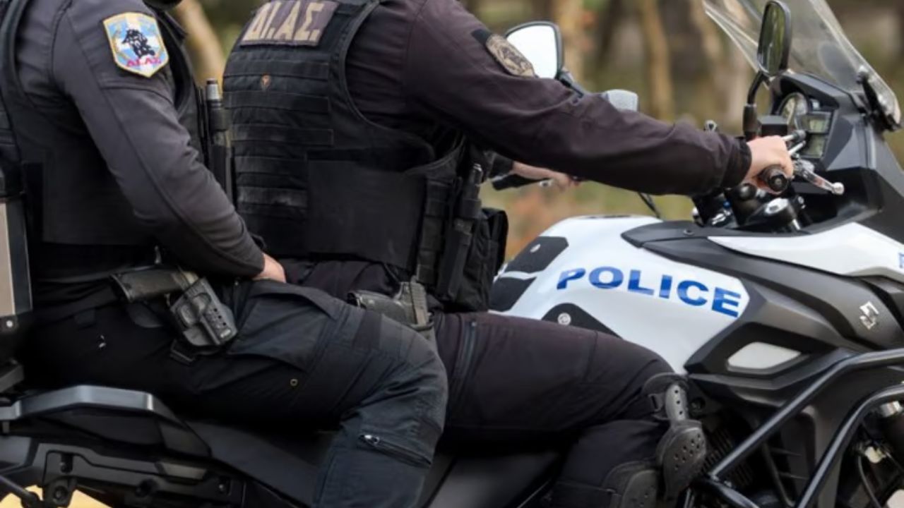 Τον έπιασαν στα πράσα! Διαρρήκτης κρυβόταν στο μπαλκόνι – Τον εντόπισε η ομάδα ΔΙ.ΑΣ.