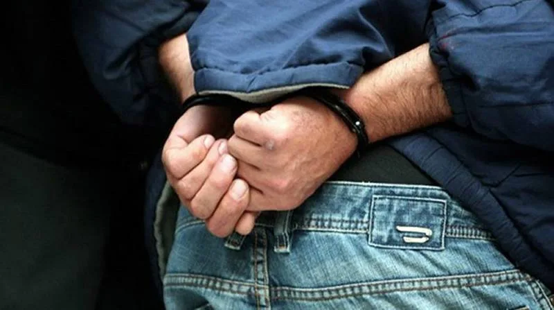 Συνελήφθη αλλοδαπός που μετέφερε παράνομο μετανάστη από την Αλβανία